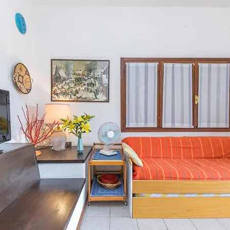 Apartment I Fari 600mt From The - Happy