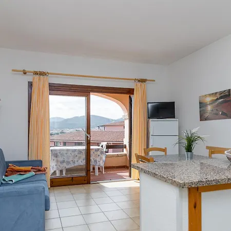 Apartment I Fari 600mt From The - Happy