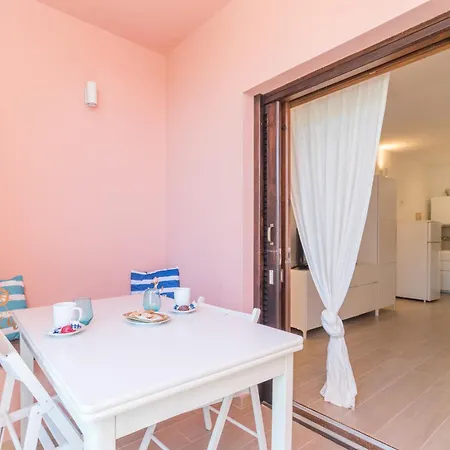 I Fari 600mt From The - Happy Apartment
