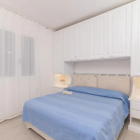 Apartment I Fari 600mt From The - Happy